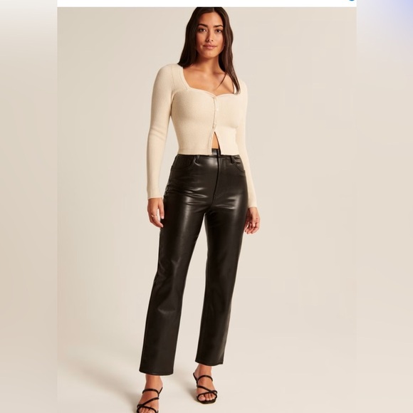 NWOT Abercrombie & fitch Curve Love Vegan Leather Ankle Straight Pant 26/2XS - Picture 1 of 5